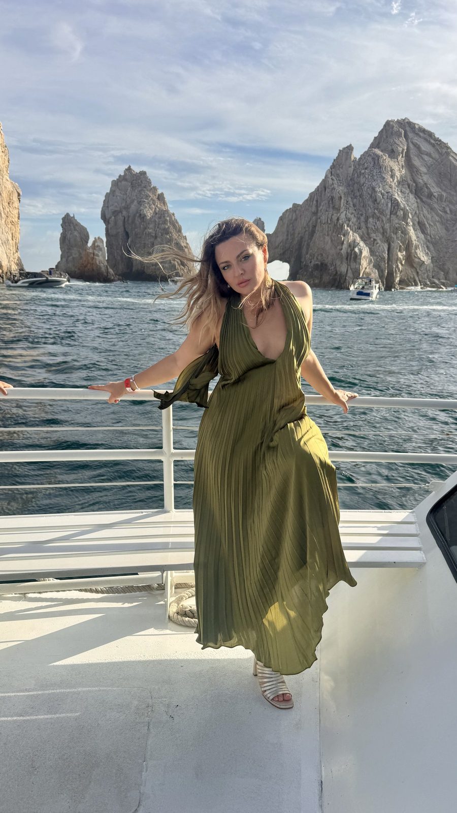 Portrait · the sea arch, Cabo